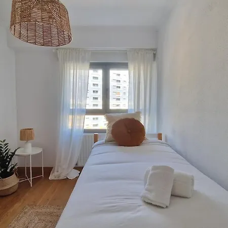 Beurko - Free Parking & 15 Minutes From Bilbao And Bec Apartment